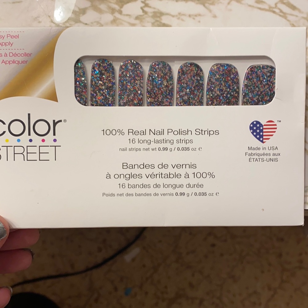 Color street Broadway glimmer